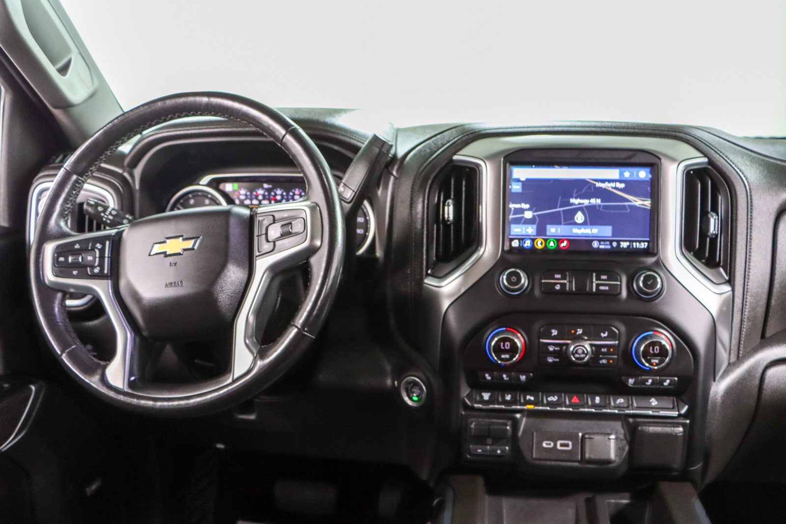 Used 2022 Chevrolet Silverado 2500 LTZ w/ Z71 Chrome Sport Edition AWD/4WD image 18