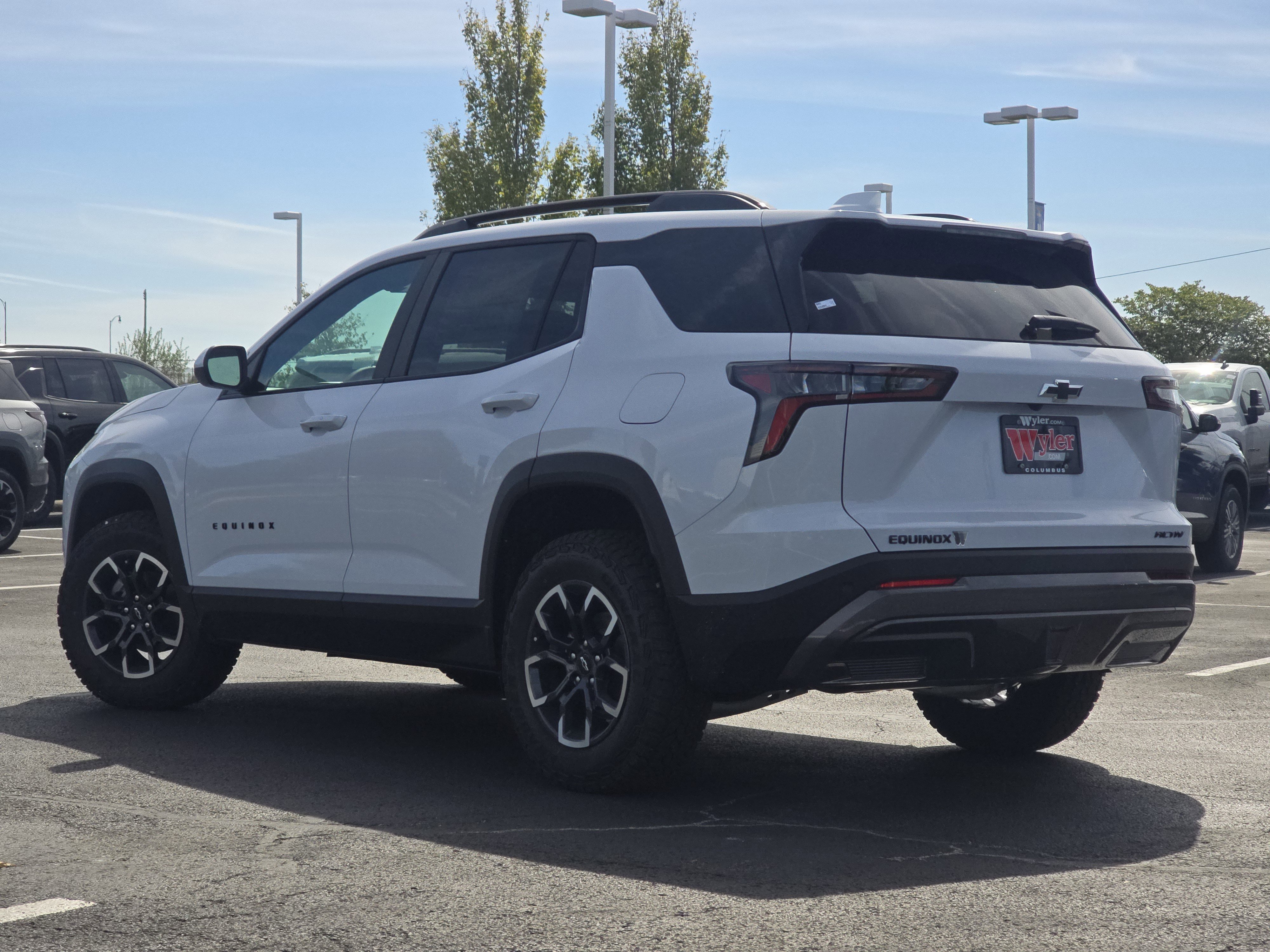 New 2026 Chevrolet Equinox ACTIV image 15