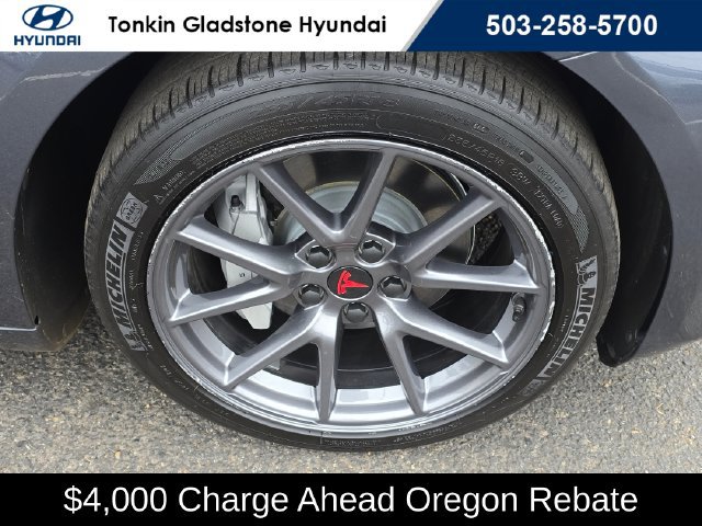 Used 2023 Tesla Model 3 Standard Range RWD image 9
