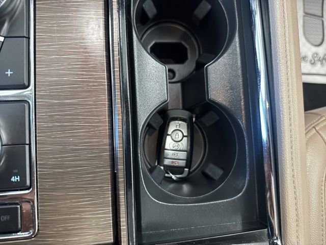 Used 2024 Ford Expedition Max Limited image 31