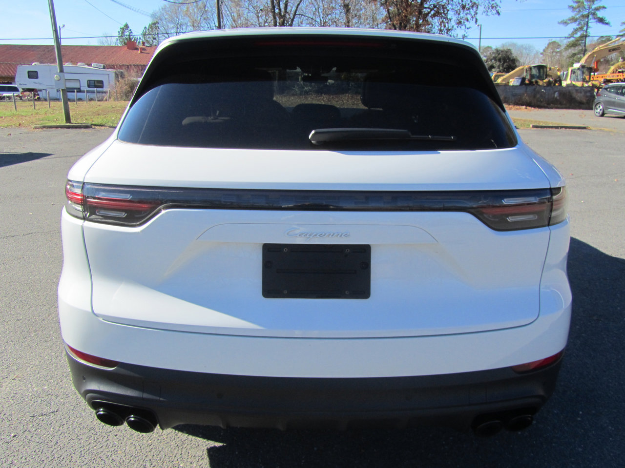 Used 2022 Porsche Cayenne image 9