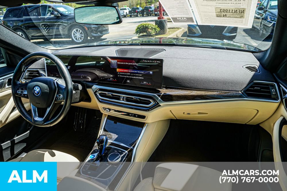 Used 2022 BMW i4 eDrive40 image 31