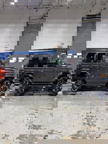 New 2026 Jeep Wrangler Unlimited Sahara image 27