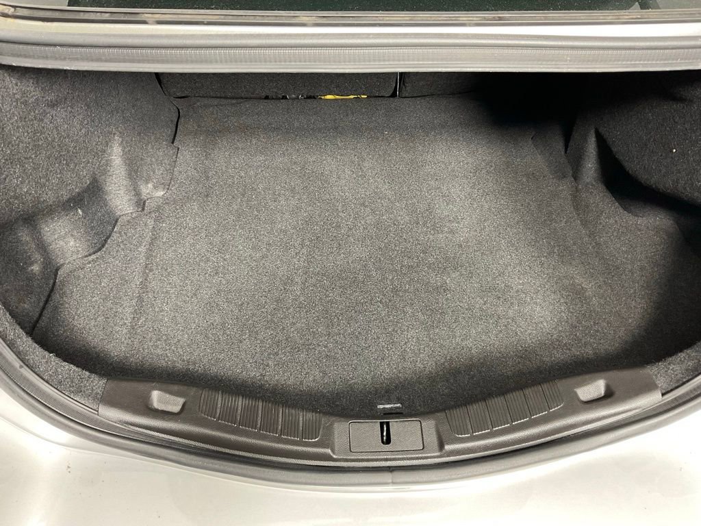 Used 2016 Ford Fusion S w/ Equipment Group 101A image 11