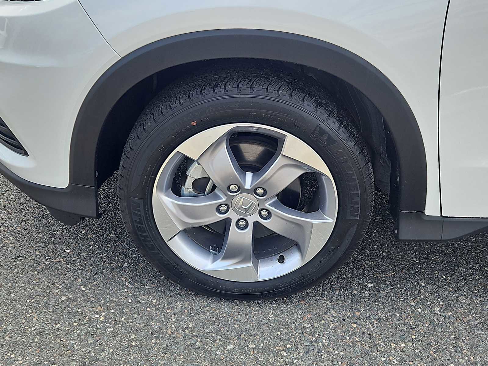 Used 2022 Honda HR-V LX image 7