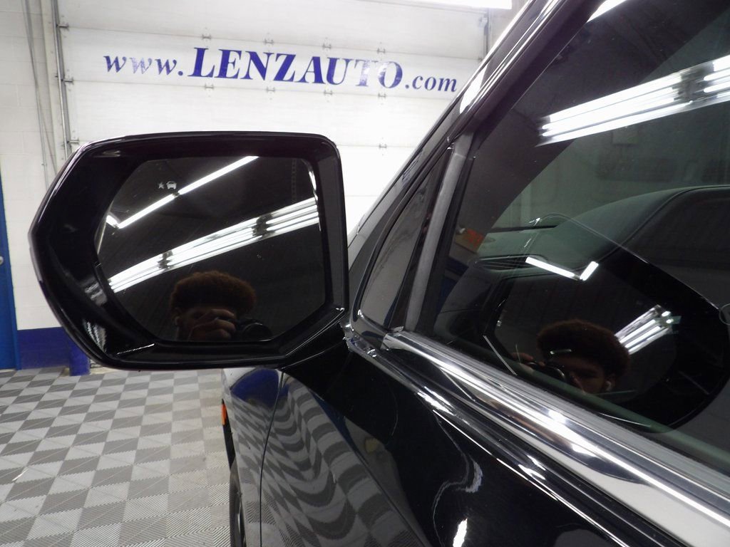Used 2023 Chevrolet Tahoe LS image 49