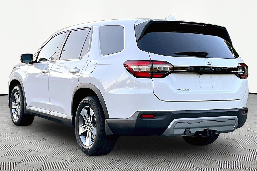 Certified 2023 Honda Pilot EX-L image 5