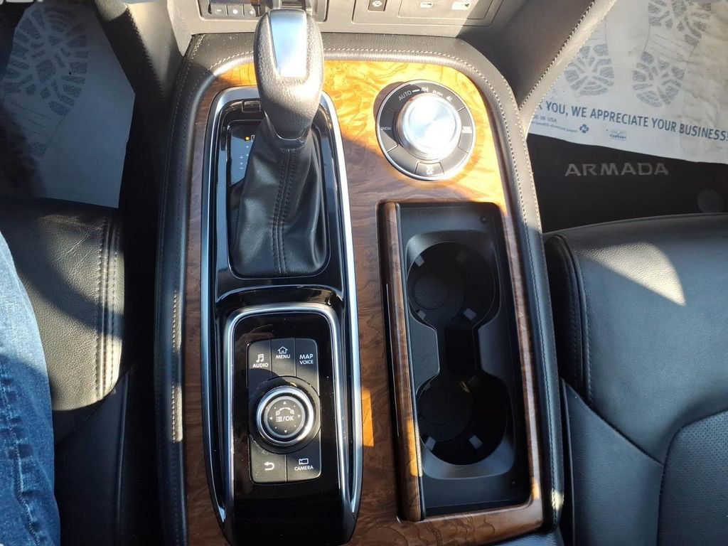 Used 2023 Nissan Armada SL w/ Captain's Chairs Package image 21