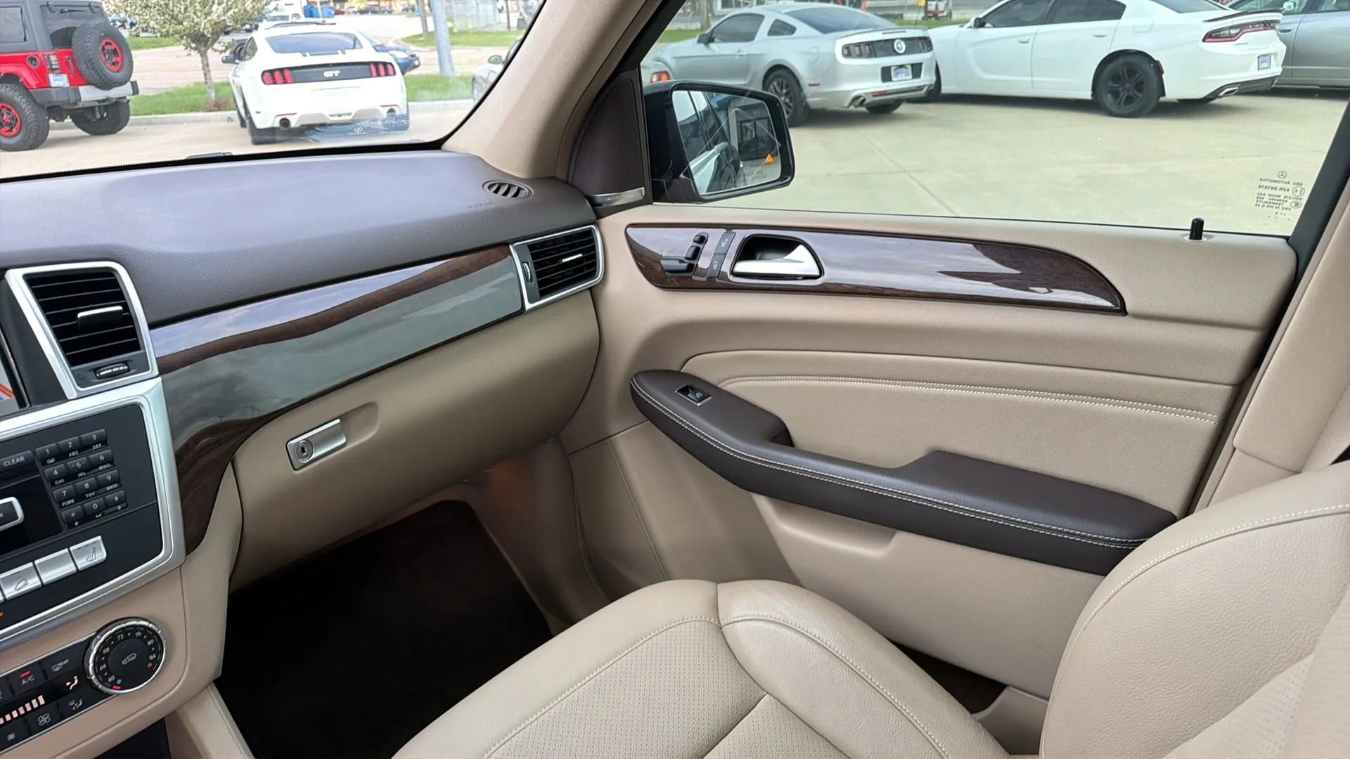 Used 2015 Mercedes-Benz ML 350 4MATIC image 59