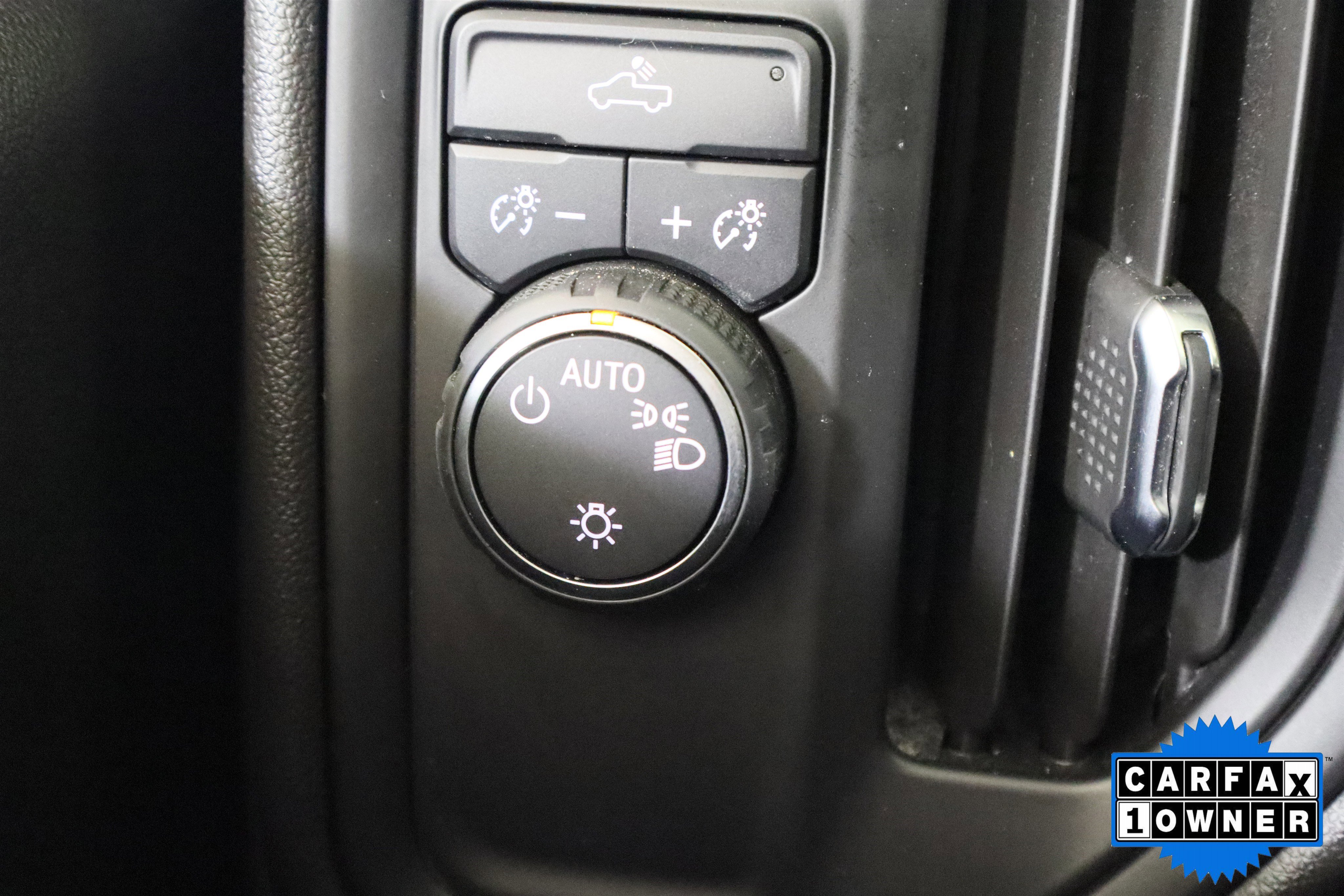 Used 2025 Chevrolet Silverado 1500 W/T RWD image 29
