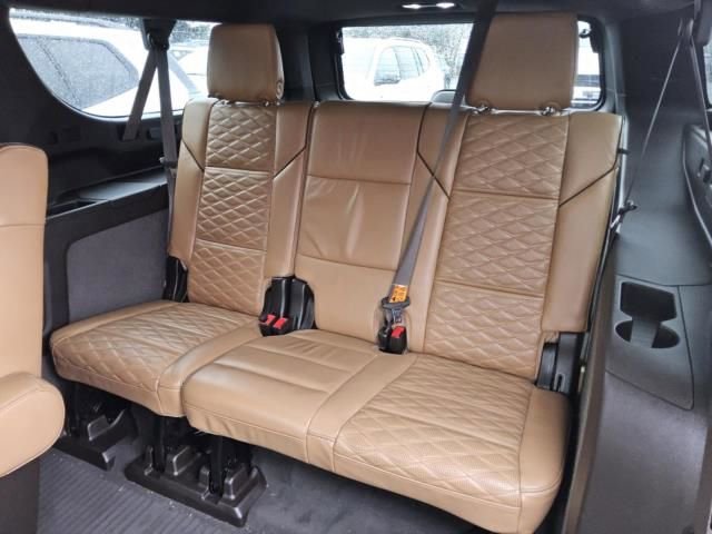 Used 2022 Cadillac Escalade ESV Premium Luxury AWD/4WD image 8