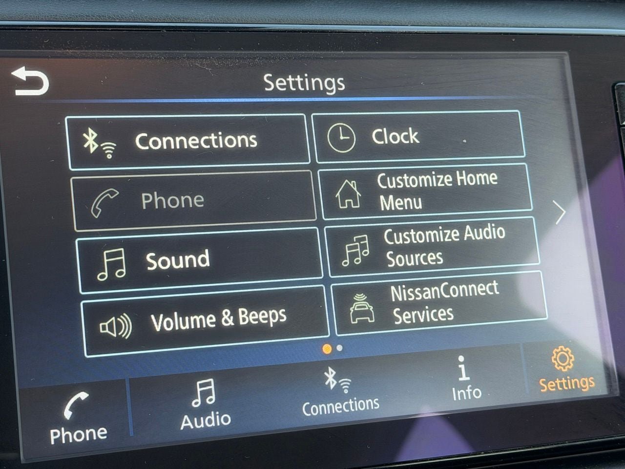 Certified 2025 Nissan Versa SR w/ Trunk Package FWD image 24