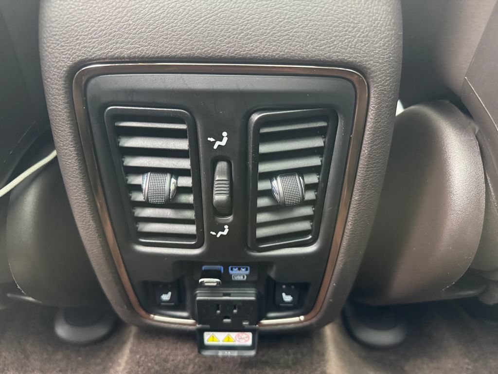 Used 2019 Jeep Grand Cherokee Summit w/ Platinum Series Group AWD/4WD image 20