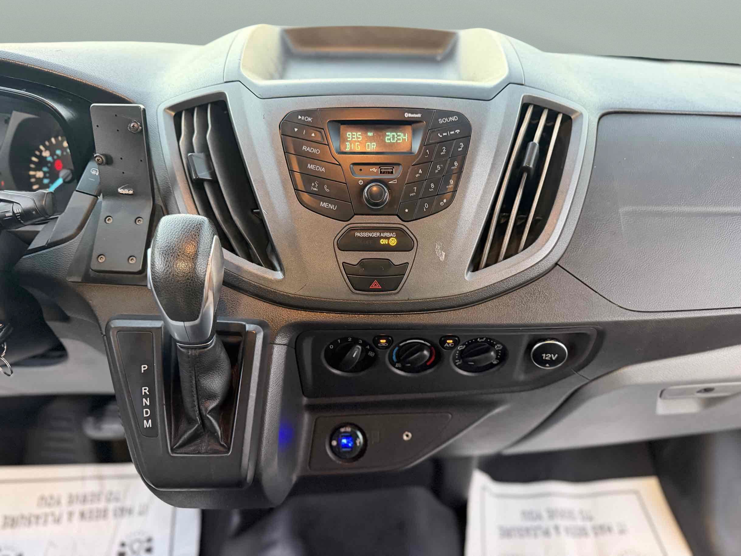 Used 2019 Ford Transit 250 148 High Roof Extended RWD image 18