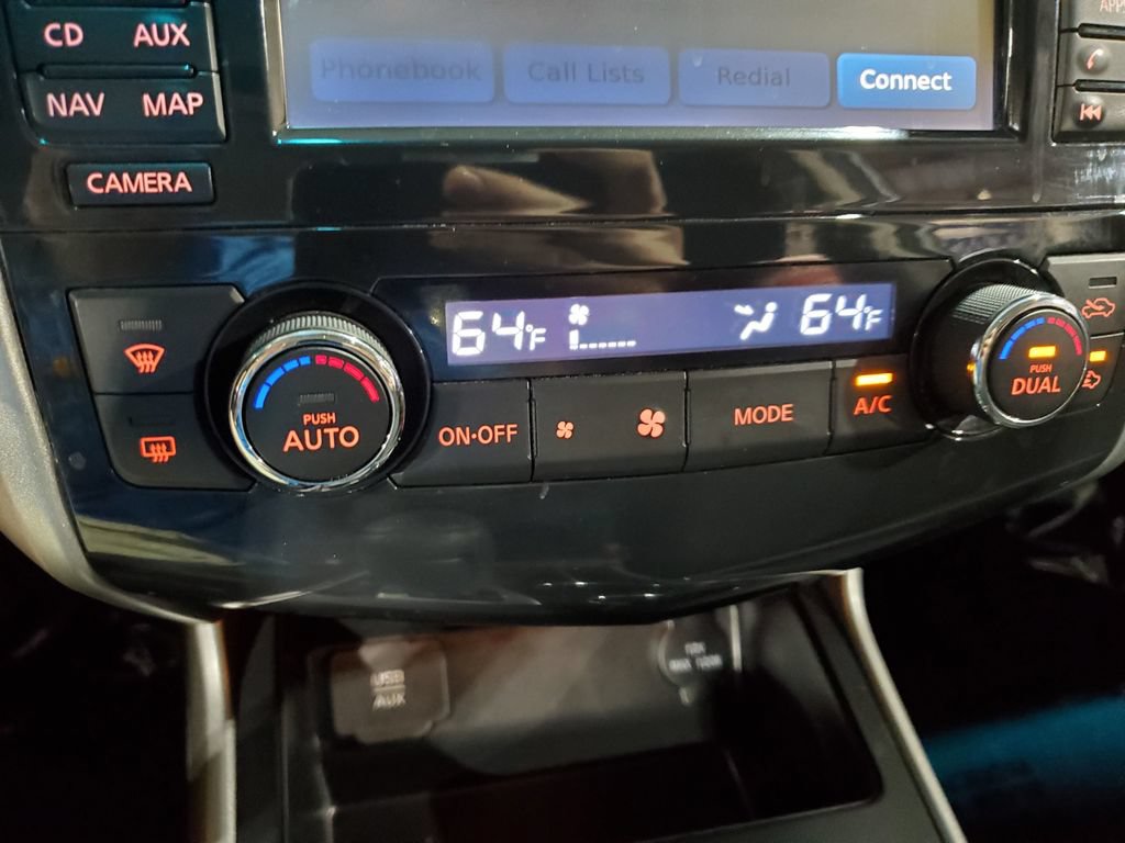 Used 2015 Nissan Altima 2.5 SV w/ Convenience Package FWD image 36