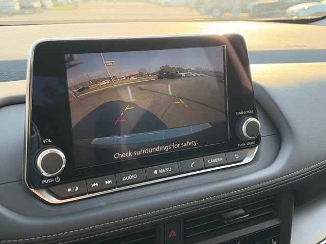 New 2026 Nissan Rogue SV AWD/4WD image 18