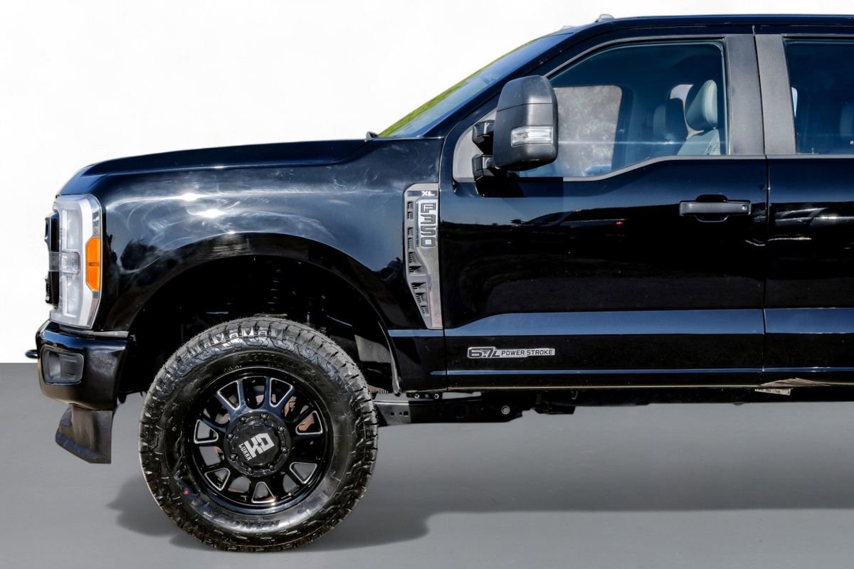 Used 2023 Ford F350 XL w/ XL Chrome Package image 11