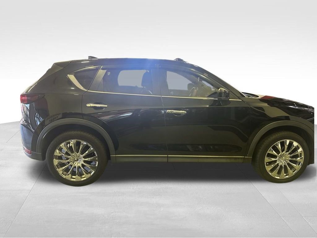 Used 2020 MAZDA CX-5 Touring image 4