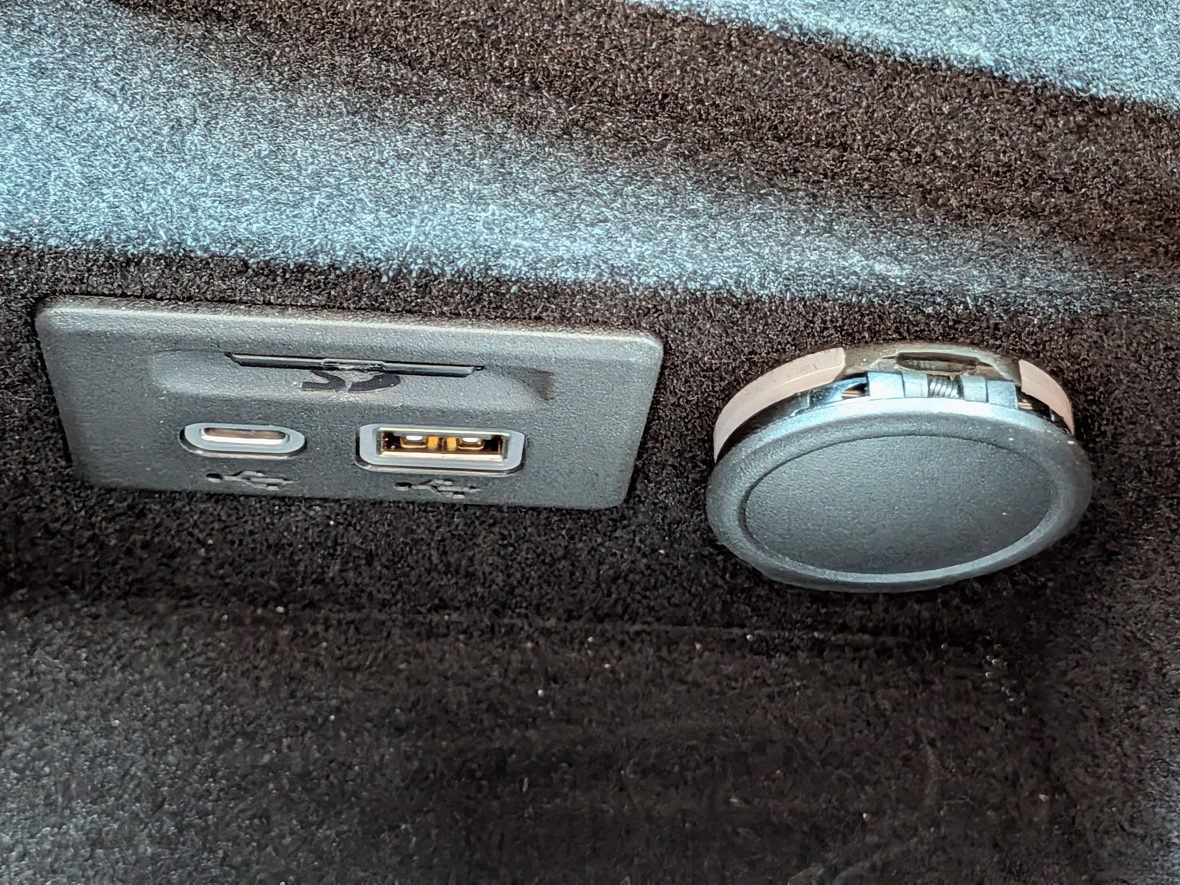 Certified 2023 Cadillac CT4 V Blackwing w/ Road Atlanta IMSA Edition RWD image 27