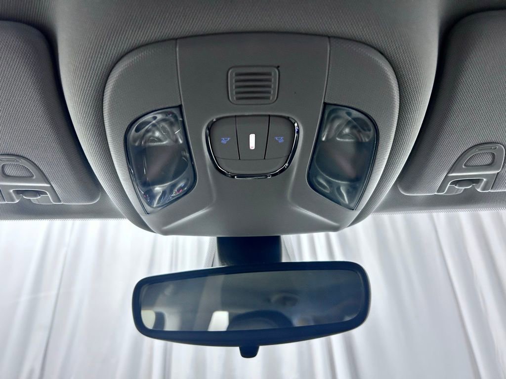 Used 2020 Jeep Compass Latitude image 16