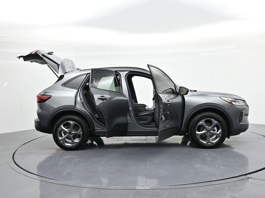 Used 2025 Ford Escape ST-Line image 22