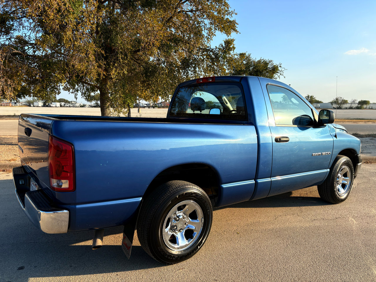 Used 2004 Dodge Ram 1500 Truck ST w/ ST Value Group image 43