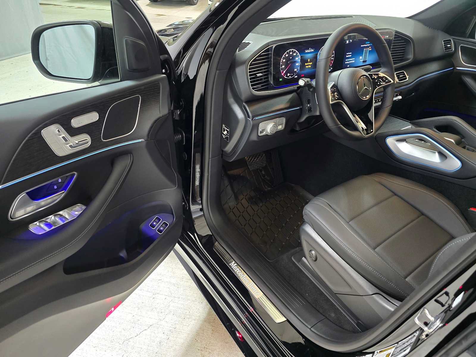 New 2026 Mercedes-Benz GLE 450e 4MATIC image 19