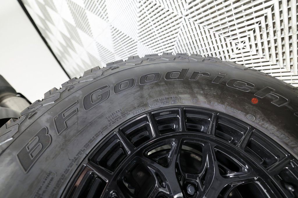 Used 2025 Ford F150 Raptor w/ Equipment Group 803A Raptor R image 52