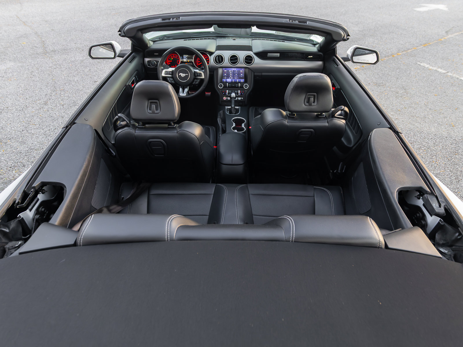 Used 2022 Ford Mustang Premium image 18