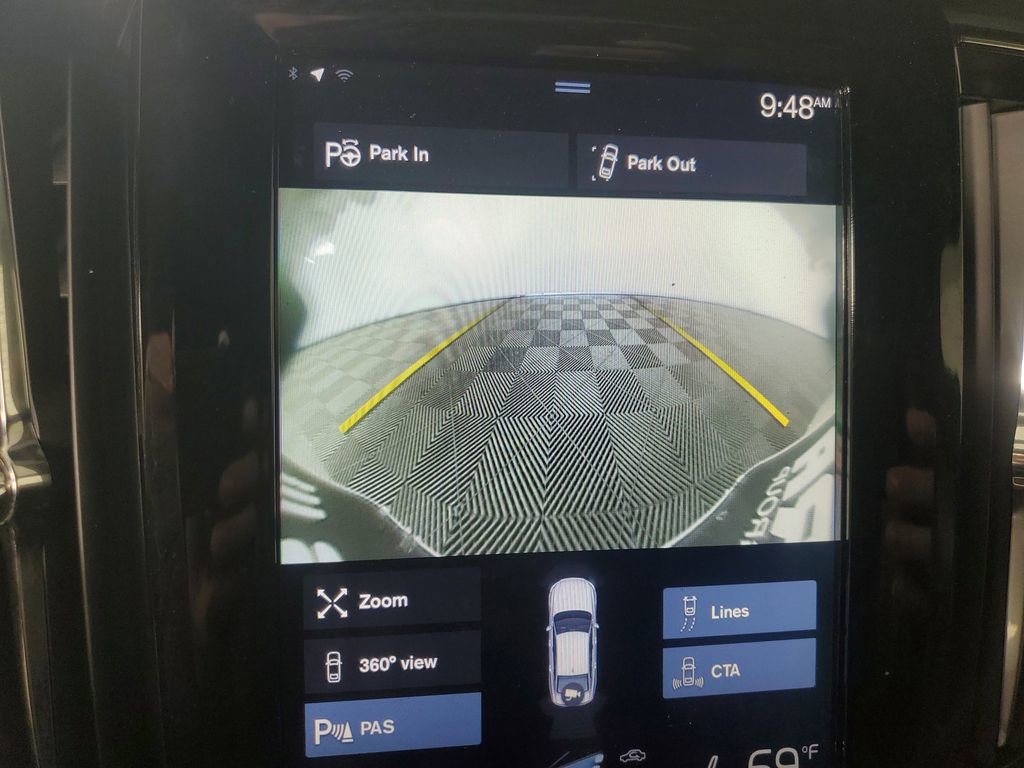 Used 2017 Volvo S90 T6 Inscription w/ Vision Package image 21