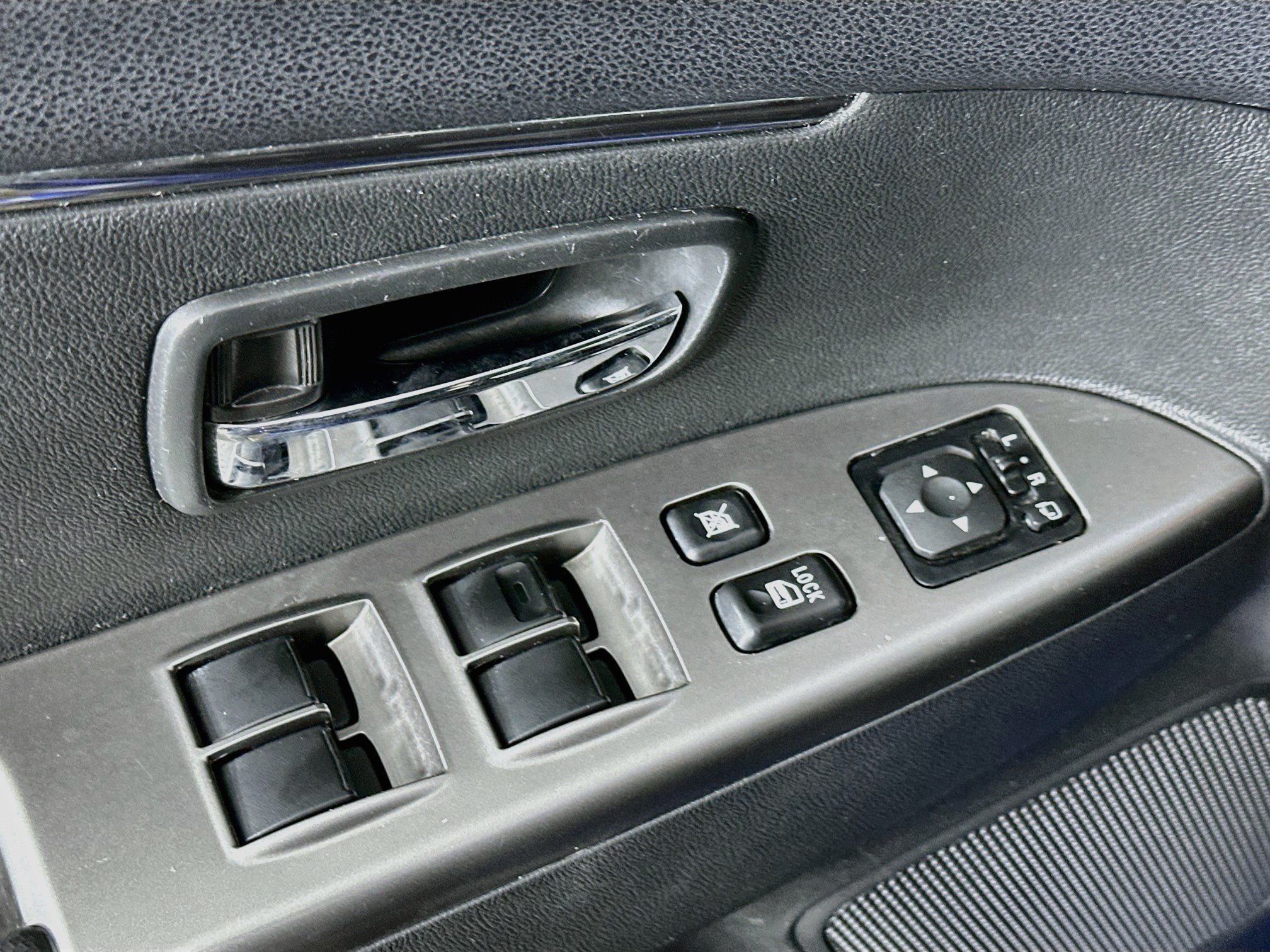 Used 2024 Mitsubishi Outlander Sport AWD image 15