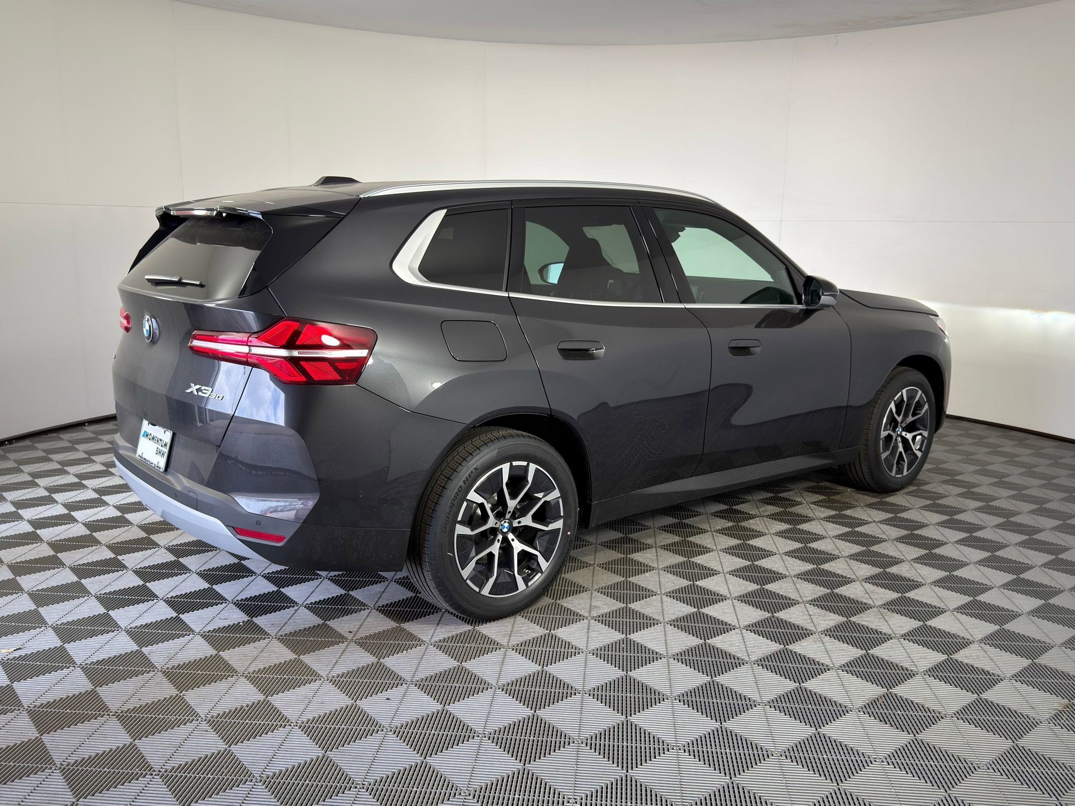 Used 2026 BMW X3 xDrive30i AWD/4WD image 9