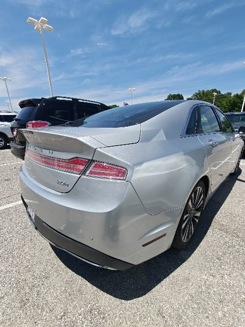 Used 2017 Lincoln MKZ Reserve w/ Climate Package FWD image 12