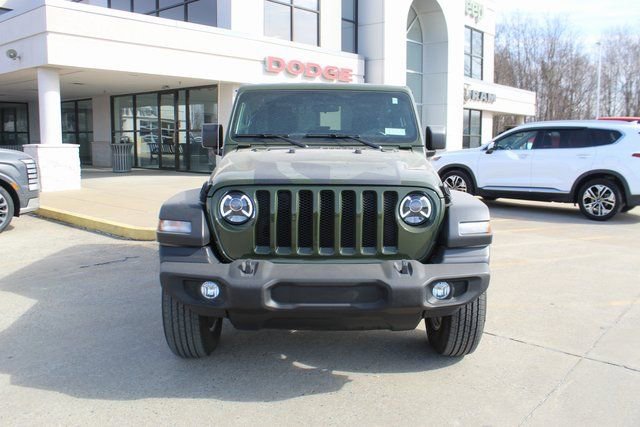 Used 2022 Jeep Wrangler Sport S image 7