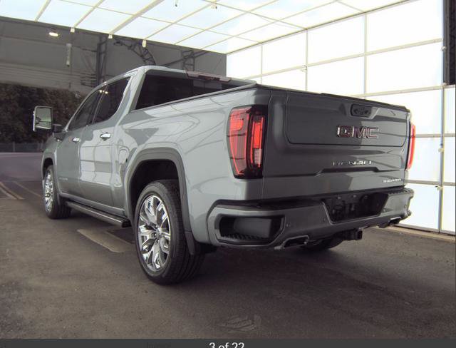 Used 2024 GMC Sierra 1500 Denali w/ Denali Reserve Package AWD/4WD image 2