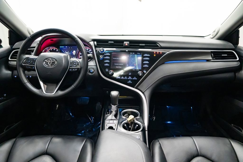 Used 2018 Toyota Camry XSE w/ Driver Assist Package image 9