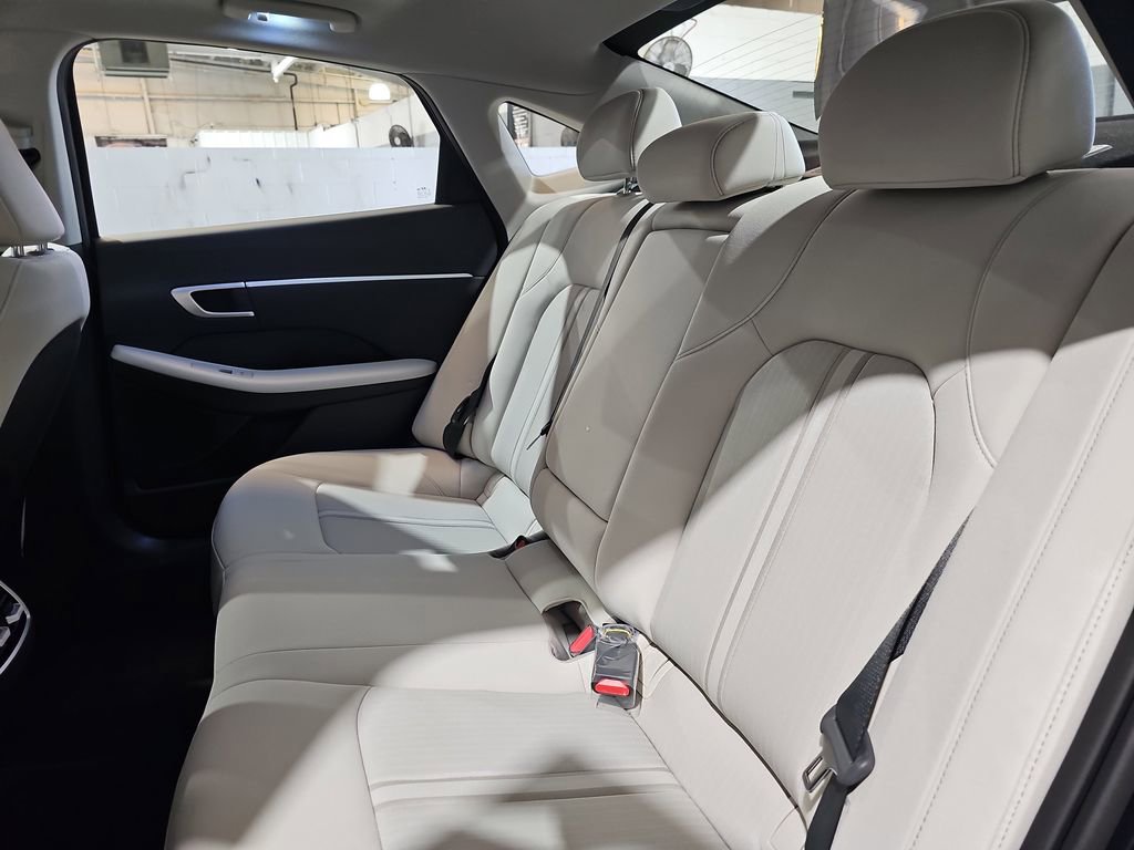 New 2026 Hyundai Sonata SEL FWD image 13