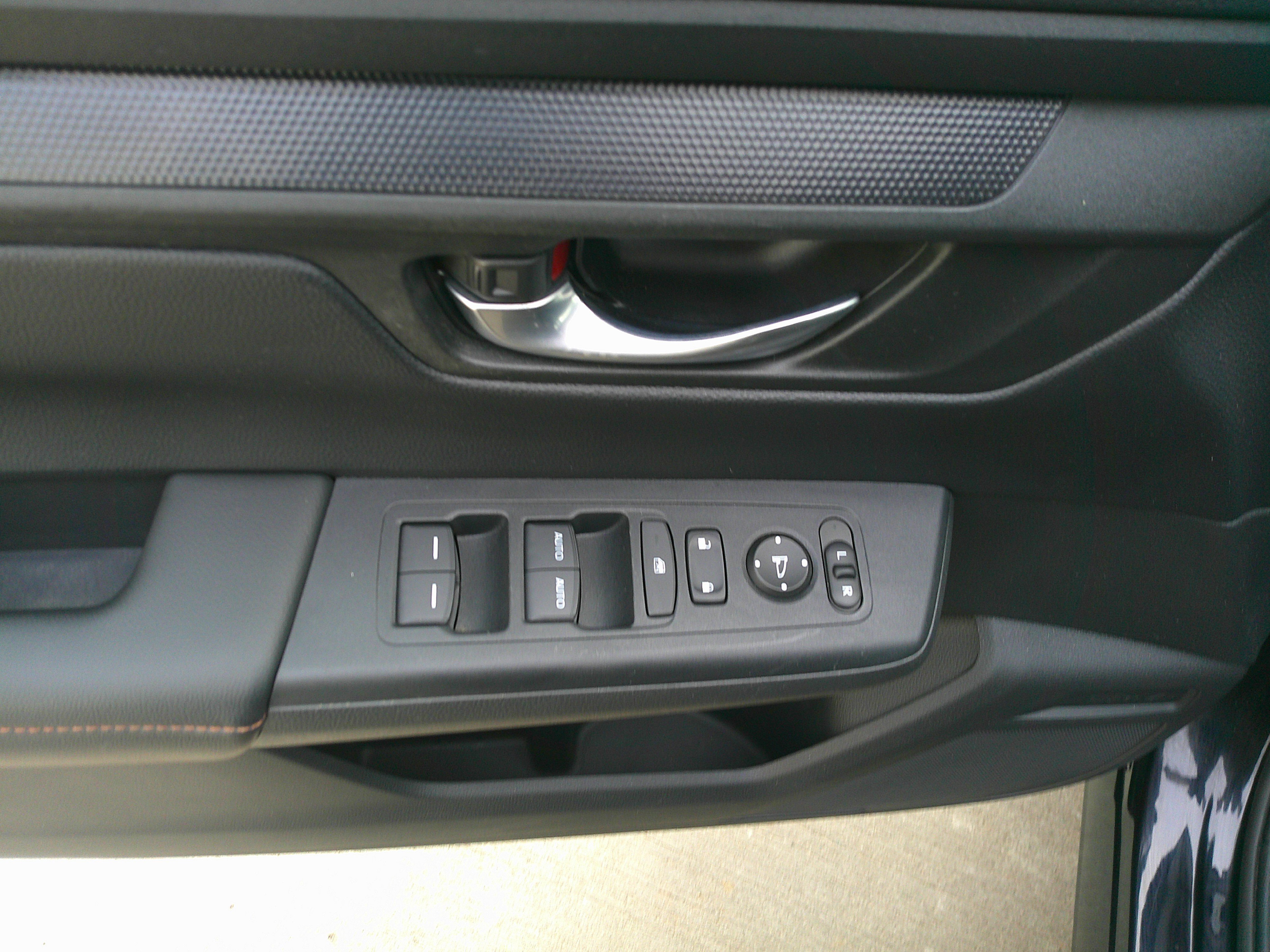 Used 2023 Honda CR-V Sport image 18