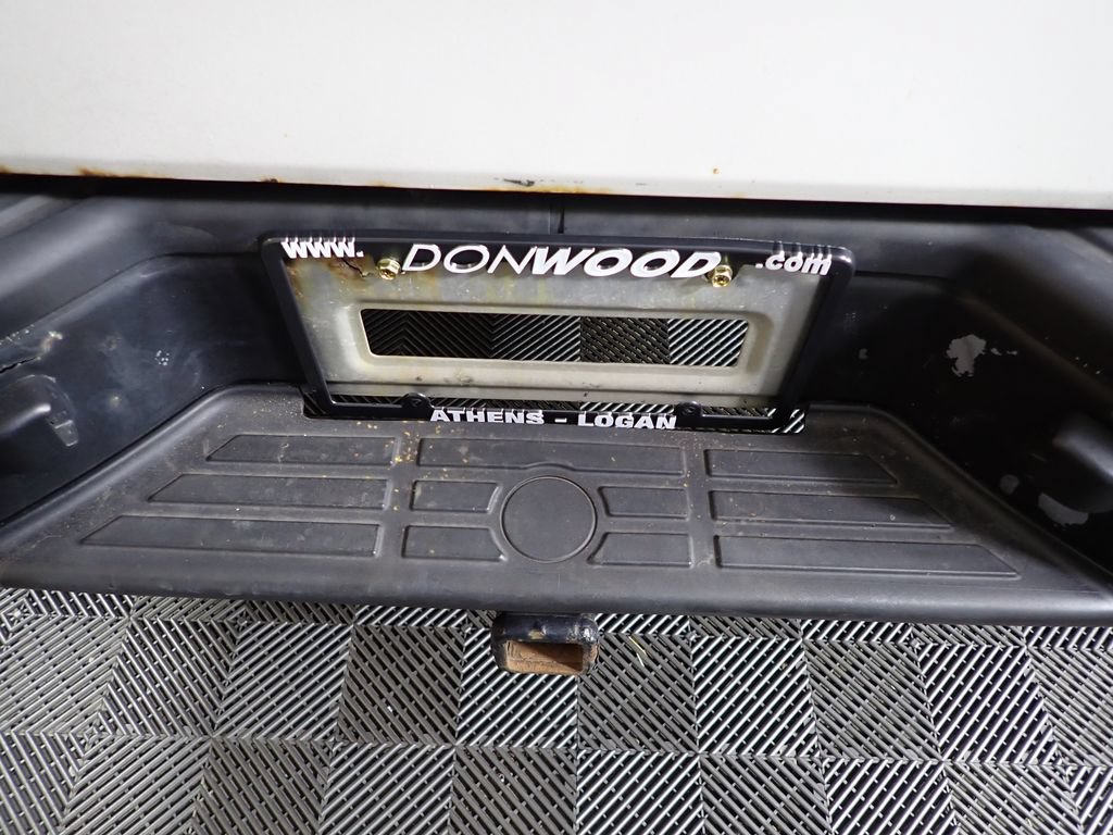 Used 2011 Nissan Titan SV w/ SV Value Truck Pkg AWD/4WD image 14