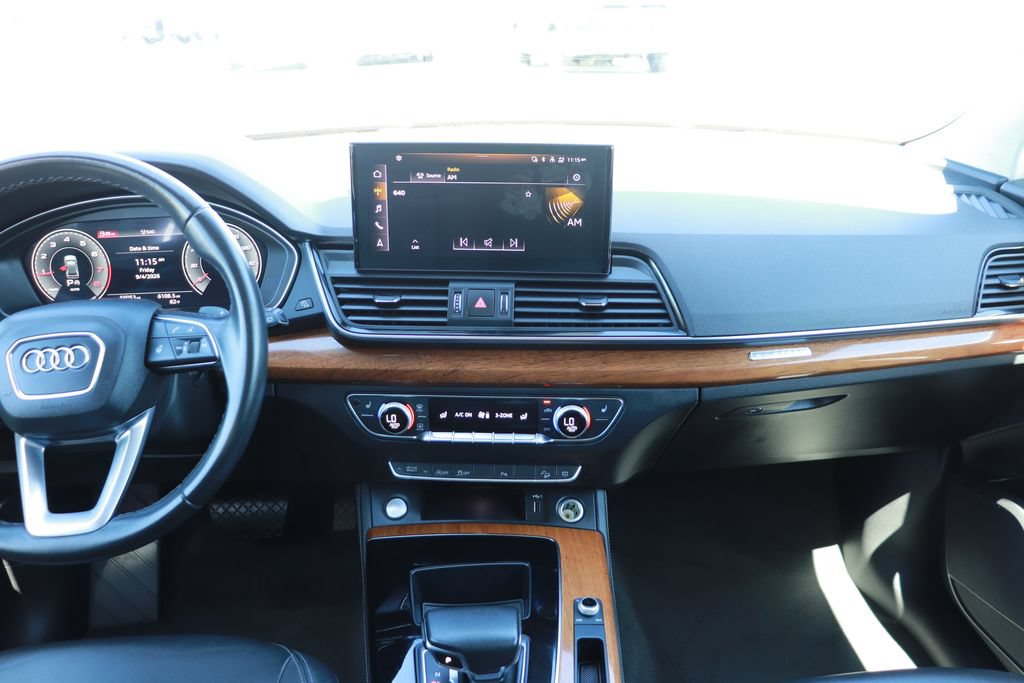 Used 2022 Audi Q5 2.0T Premium Plus AWD/4WD image 15