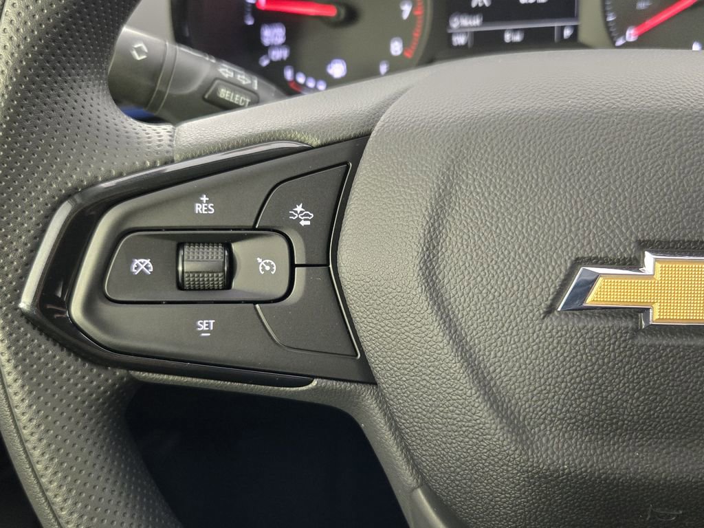 New 2026 Chevrolet Trax LS w/ Driver Confidence Package image 29