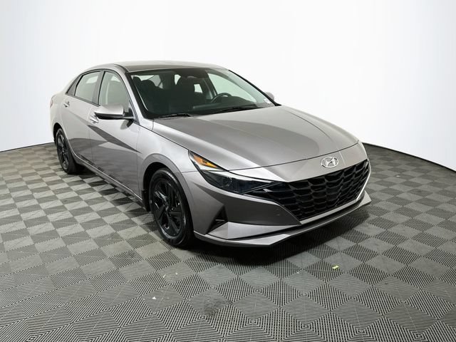 Used 2023 Hyundai Elantra SEL