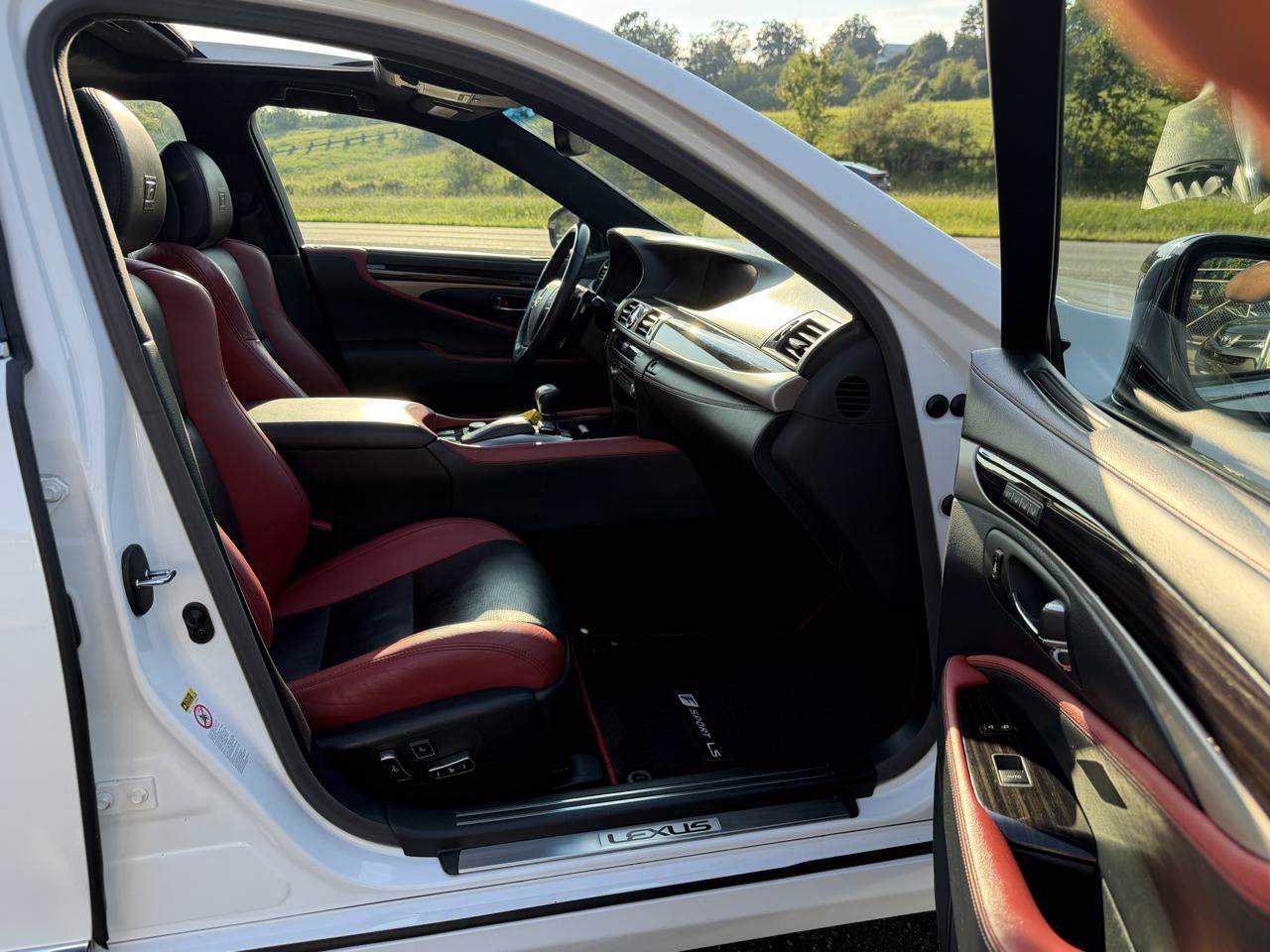 Used 2015 Lexus LS 460 AWD image 50
