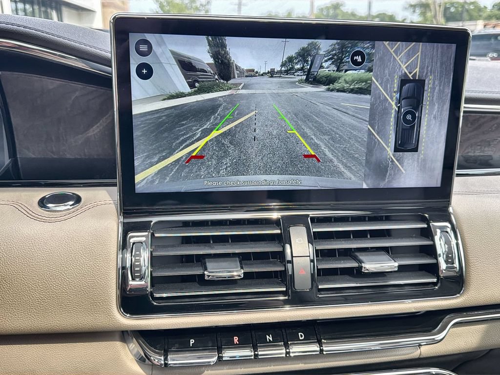 Used 2024 Lincoln Navigator Reserve AWD/4WD image 25