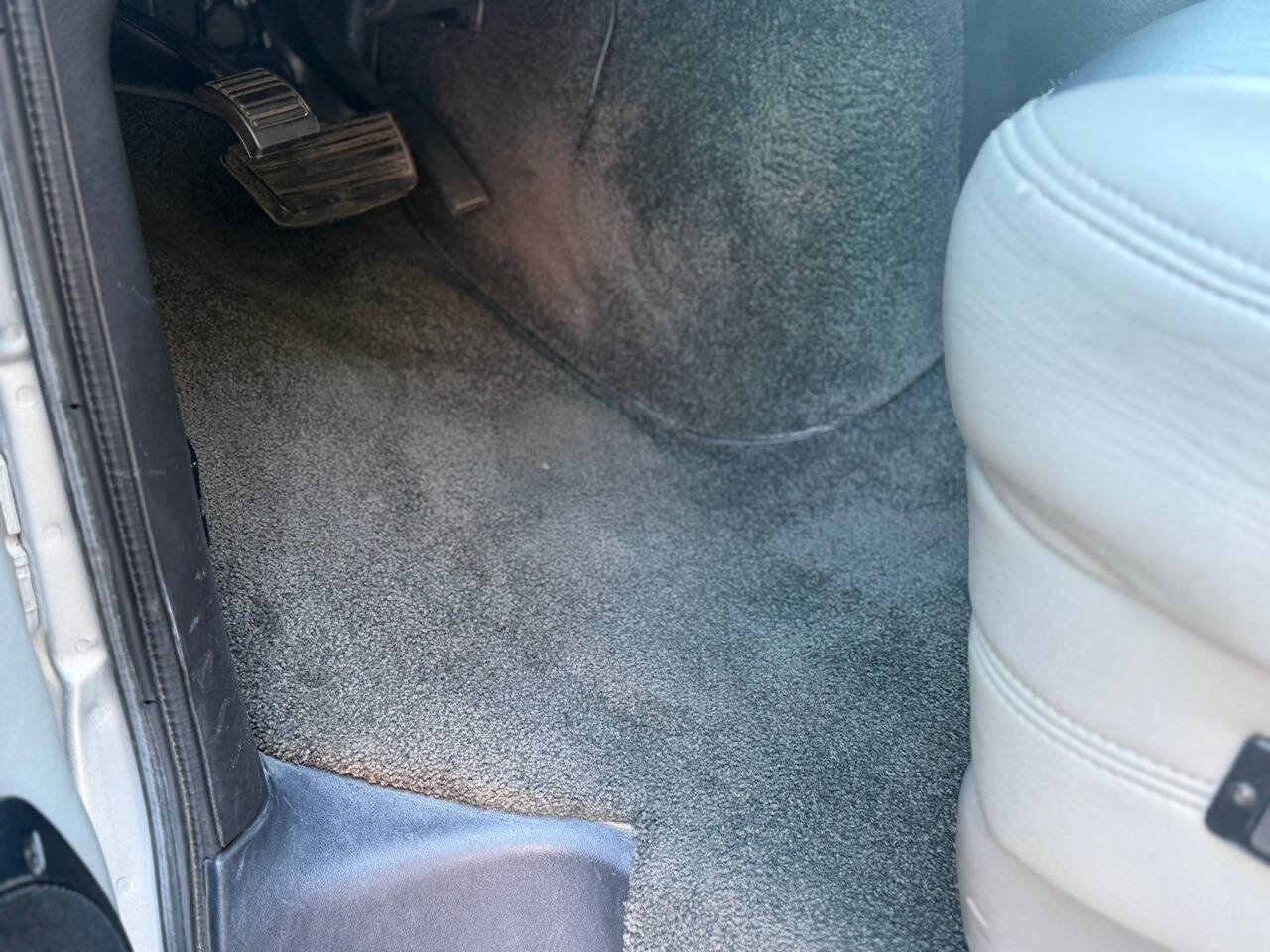 Used 2013 GMC Savana 1500 image 6