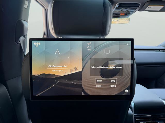 Certified 2024 Land Rover Range Rover Long Wheelbase Autobiography image 32