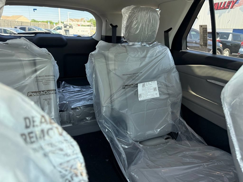 New 2026 Ford Explorer Active w/ Active Comfort Package AWD/4WD image 60