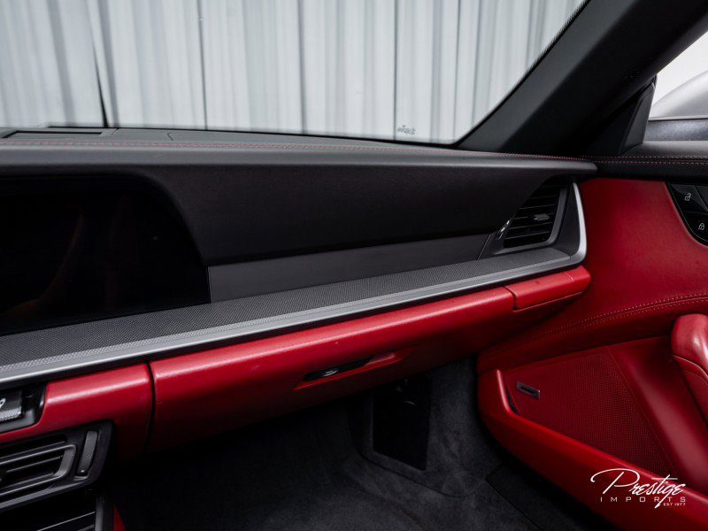 Used 2020 Porsche 911 Carrera 4S image 33