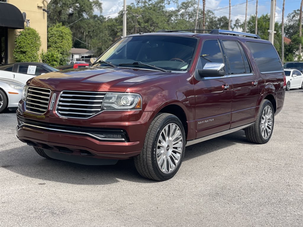 Used 2016 Lincoln Navigator L Reserve AWD/4WD image 11
