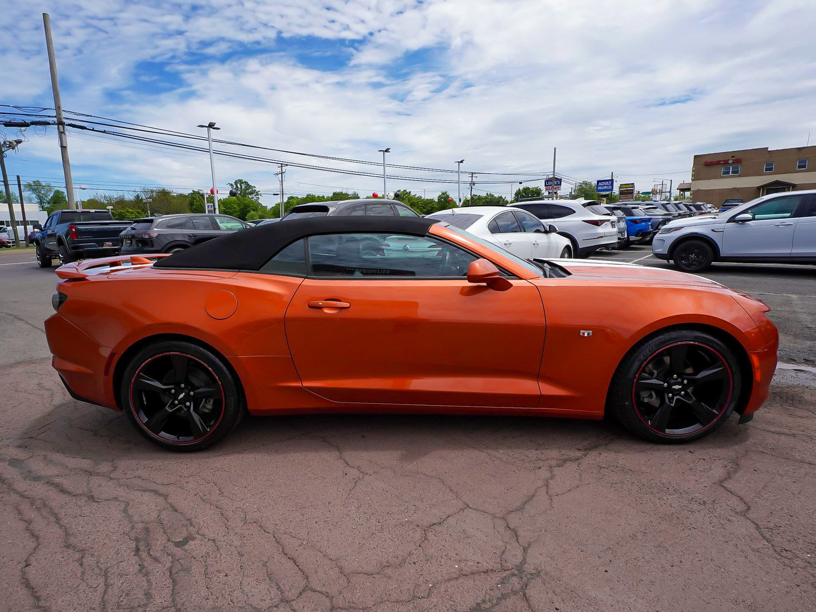 Used 2023 Chevrolet Camaro LT w/ RS Package RWD image 9